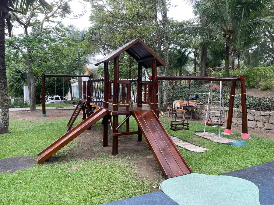 Playground PHD — playground completo condominio gramado