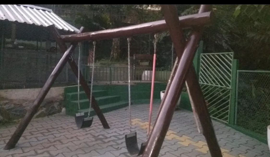 Piso de borracha de impacto em playground para segurança máxima