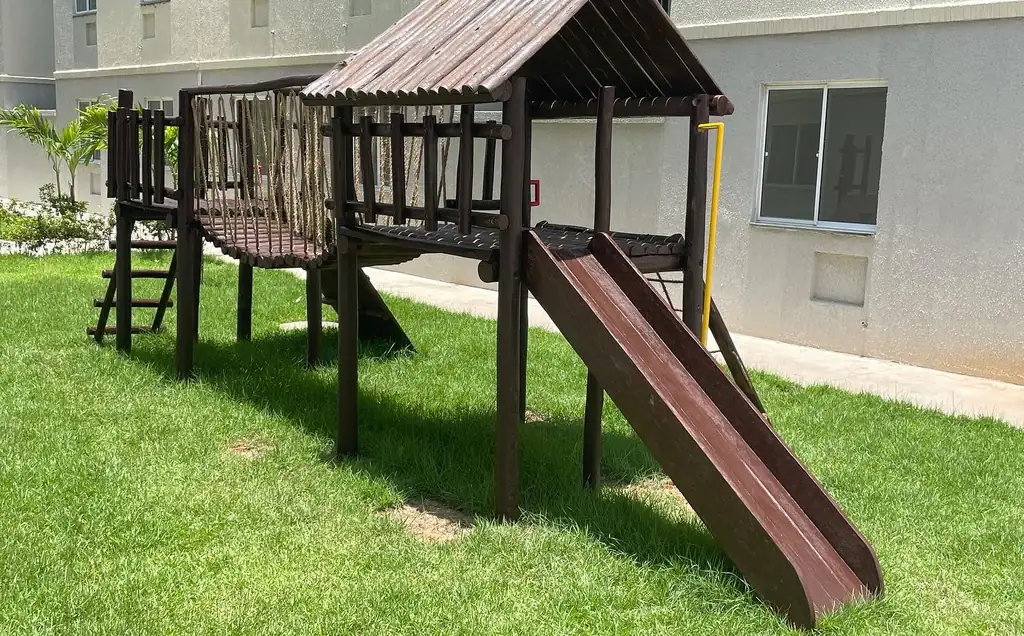 Casa do Saci de madeira, PHD Playground
