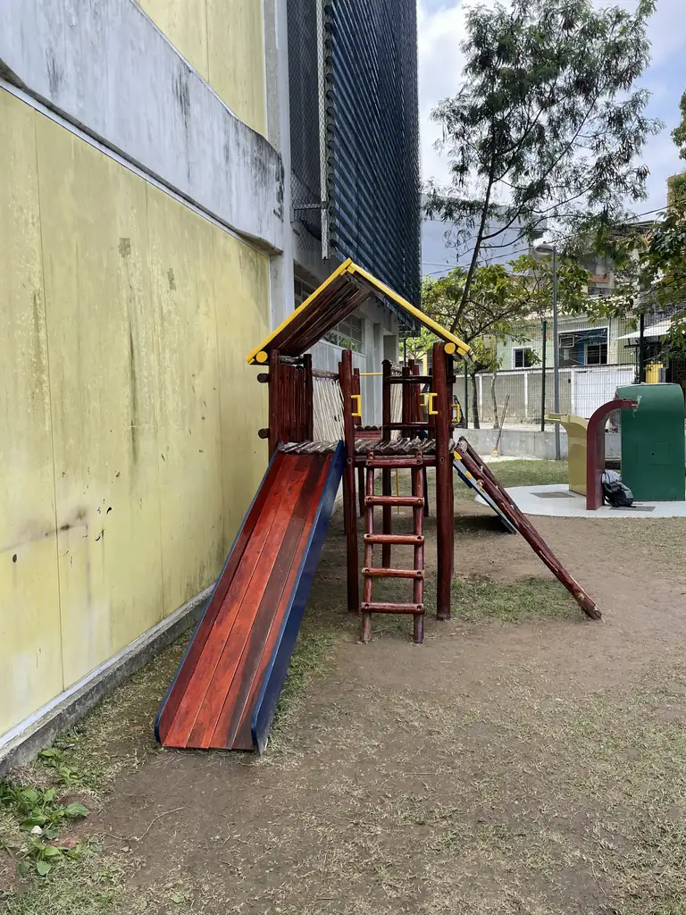 Fabricacao artesanal kit playground