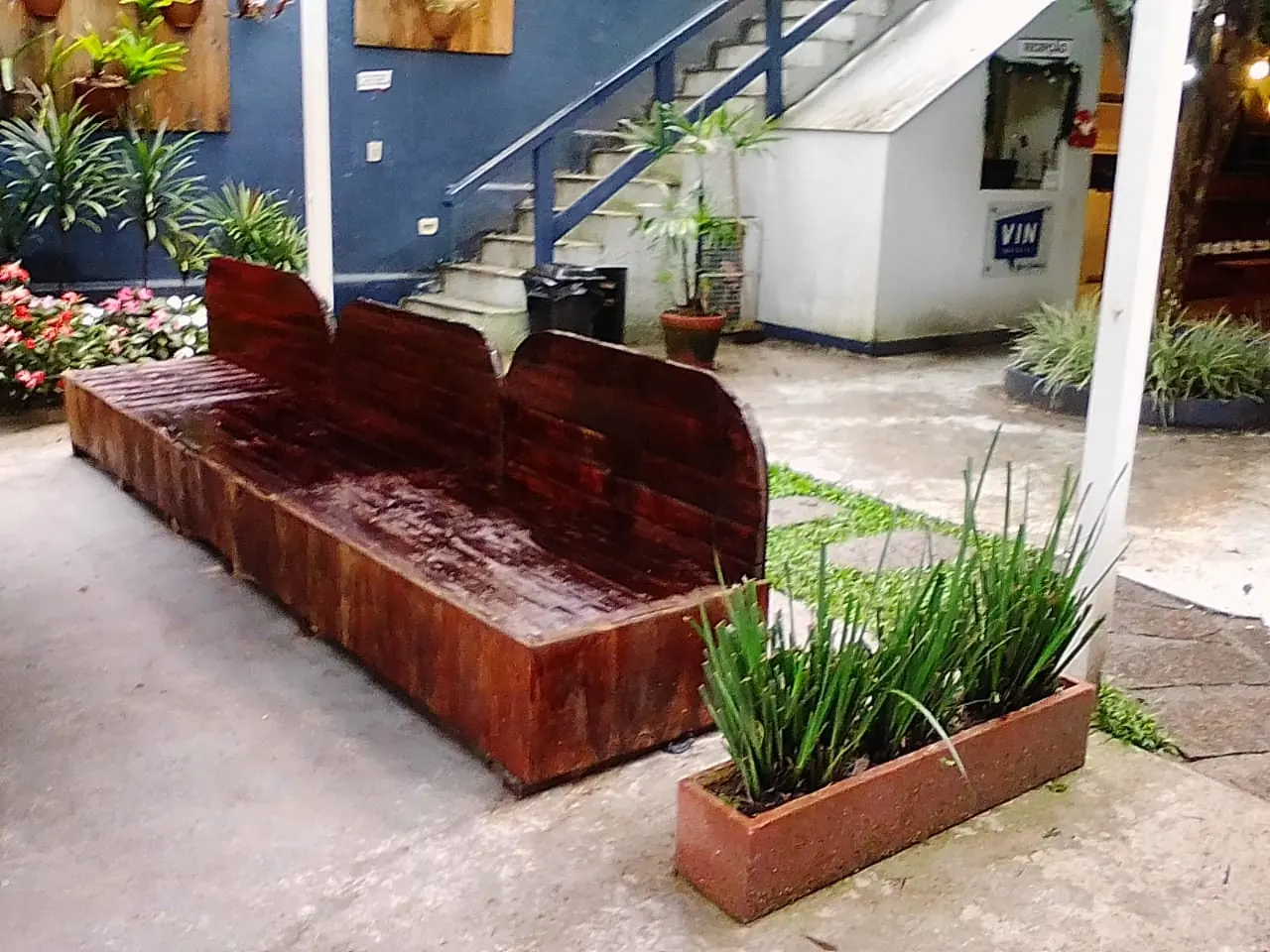 Banco de jardim em eucalipto autoclave PHD